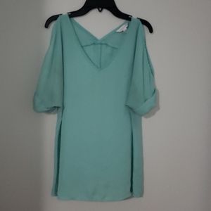 Charming Charlie Mint Peeakaboo Short Sleeve Top